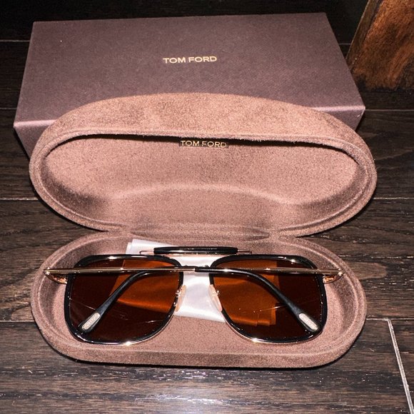 Tom Ford Other - Tom Ford Aviator Sunglasses (Men)